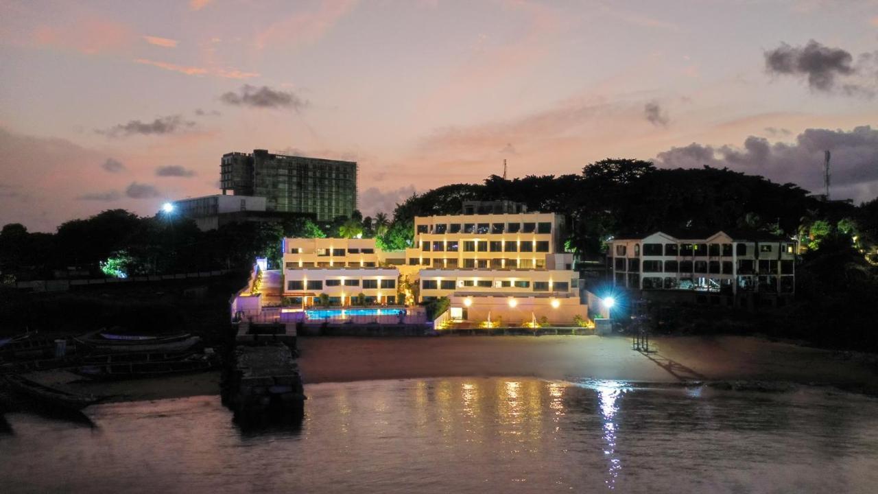 פריטאון The Lead Hotel מראה חיצוני תמונה